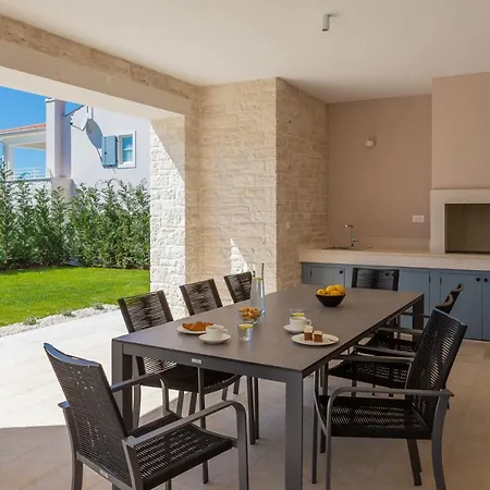 Harmony By Ilc Villa *