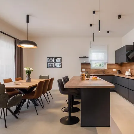 Harmony By Ilc Villa